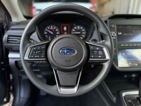 Used 2025 Subaru Impreza 2.0i AWD/4WD image 18