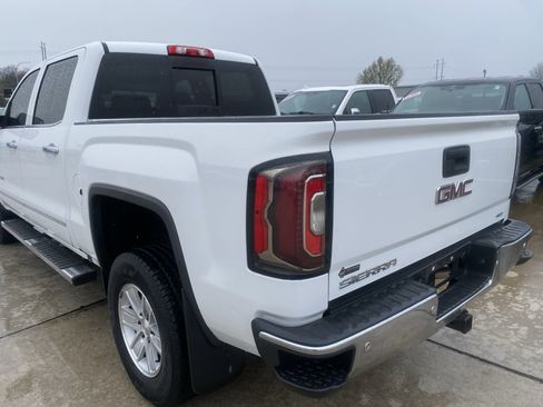 Used 2018 GMC Sierra 1500 SLT AWD/4WD image 4