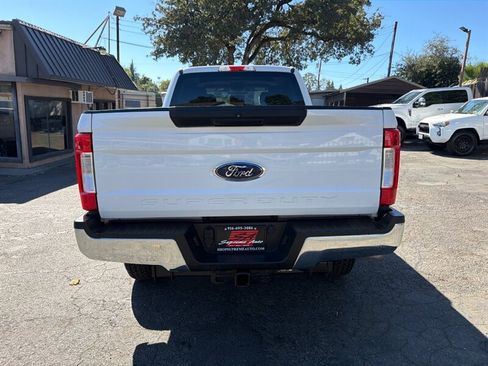 Used 2019 Ford F250 XLT AWD/4WD image 10