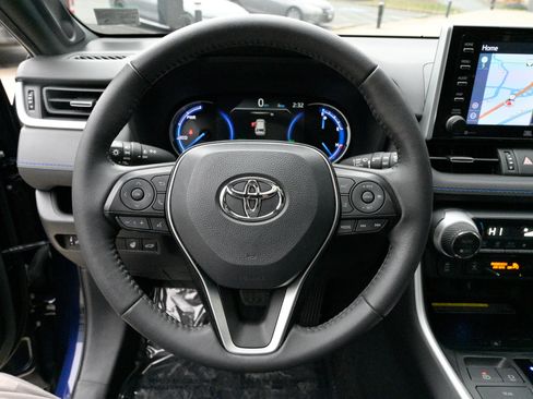 Used 2021 Toyota RAV4 XSE image 23