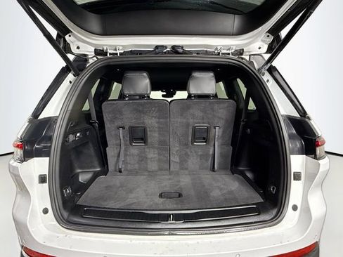 Used 2021 Jeep Grand Cherokee L Laredo image 25