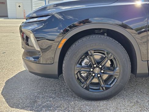 New 2026 Chevrolet Blazer LT w/ Midnight/Sport Edition FWD image 9