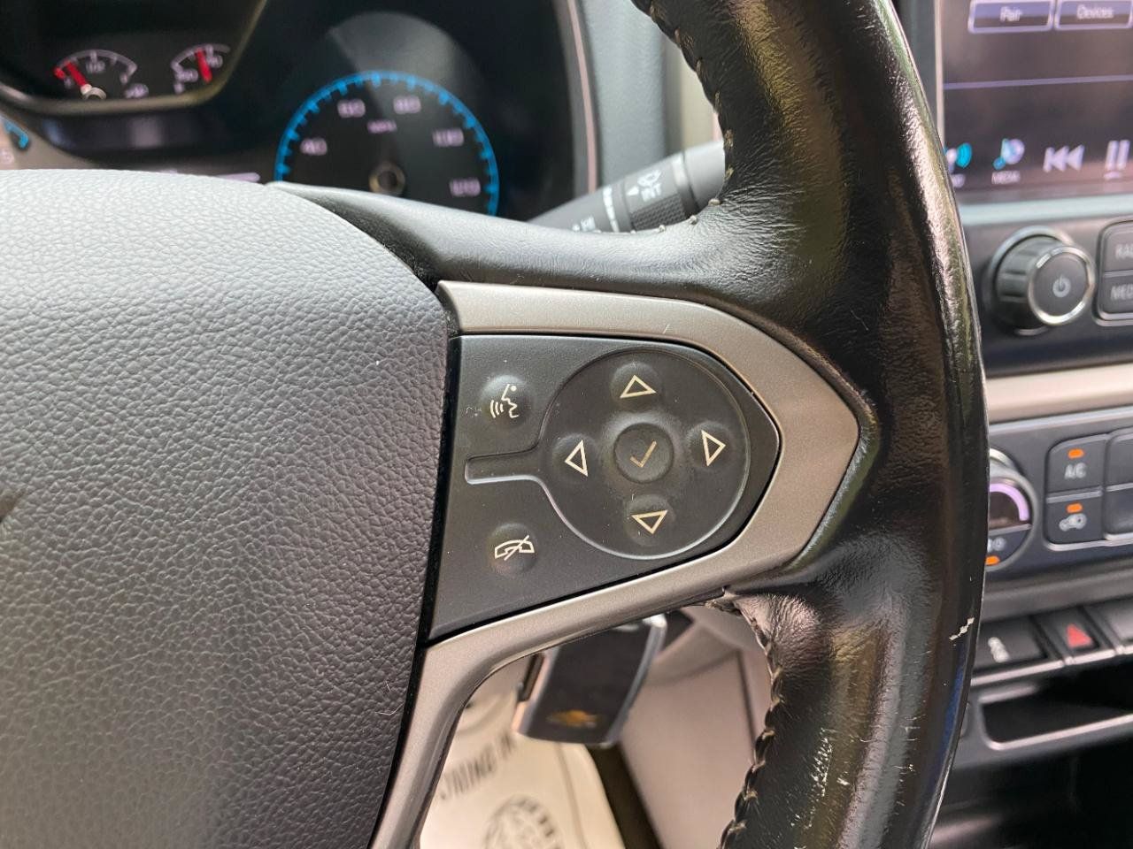 Used 2017 Chevrolet Colorado Z71 AWD/4WD image 63