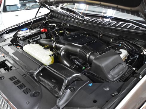 Used 2019 Lincoln Navigator Reserve AWD/4WD image 61