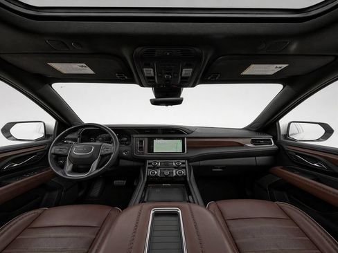 Used 2023 GMC Yukon XL Denali Ultimate AWD/4WD image 28