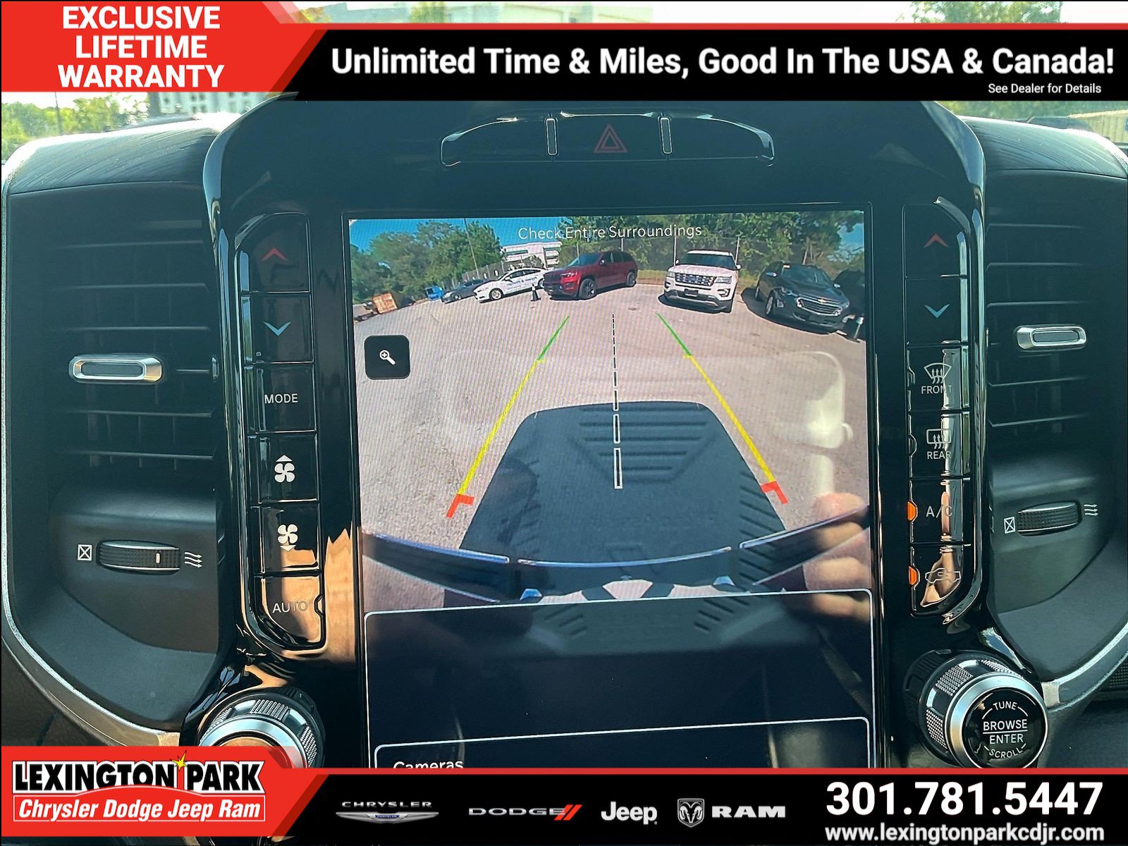 Used 2023 RAM 1500 Laramie AWD/4WD image 15