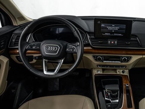 Certified 2023 Audi Q5 2.0T Premium Plus w/ Premium Plus Package AWD/4WD image 9