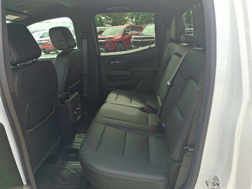 Certified 2023 Chevrolet Colorado LT w/ LT Convenience Package III AWD/4WD image 12
