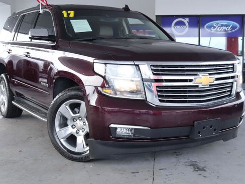 Used 2017 Chevrolet Tahoe Premier RWD image 2