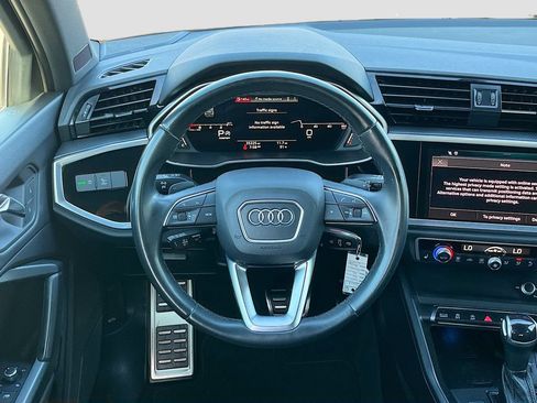 Used 2022 Audi Q3 2.0T Premium Plus AWD/4WD image 11