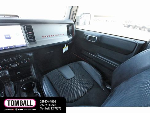 Used 2023 Ford Bronco Raptor AWD/4WD image 11