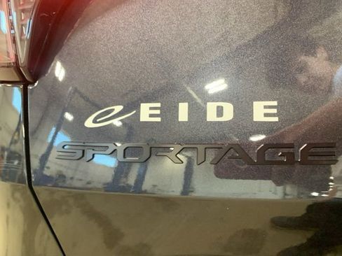 Used 2026 Kia Sportage X-Line w/ X-Line Technology Package AWD/4WD image 29