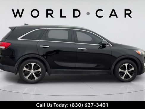 Used 2018 Kia Sorento EX FWD image 6