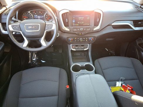 Used 2022 GMC Terrain SLE w/ Driver Convenience Package image 15