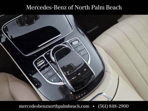 Used 2017 Mercedes-Benz E 300 4MATIC image 21
