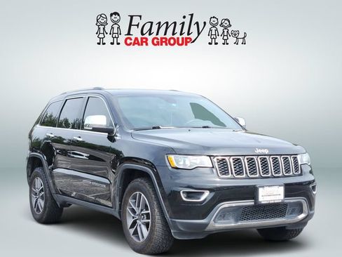 Used 2020 Jeep Grand Cherokee Limited AWD/4WD image 2