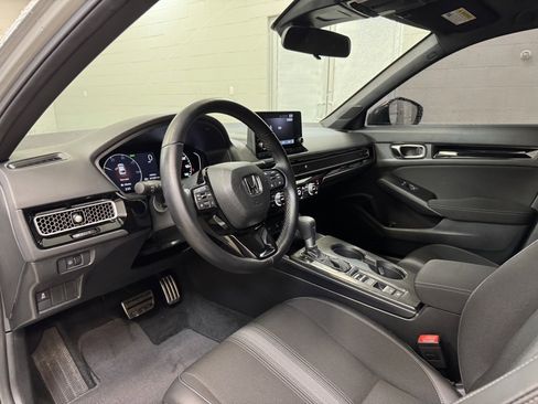 Used 2025 Honda Civic FWD Hybrid Sedan image 13