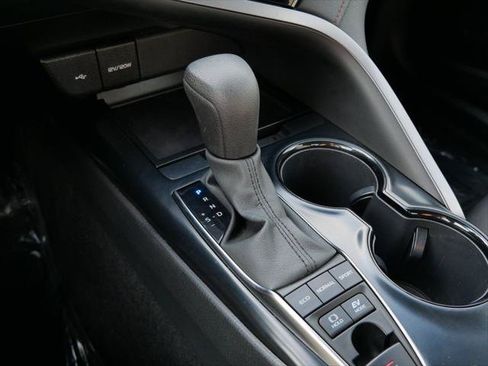 Certified 2020 Toyota Camry LE FWD image 24