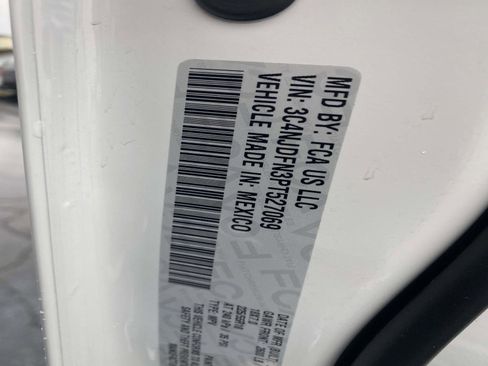 Certified 2023 Jeep Compass Latitude image 25