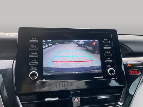 Used 2022 Toyota Camry LE FWD image 25