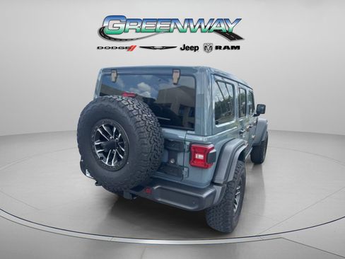 Used 2025 Jeep Wrangler Willys image 4