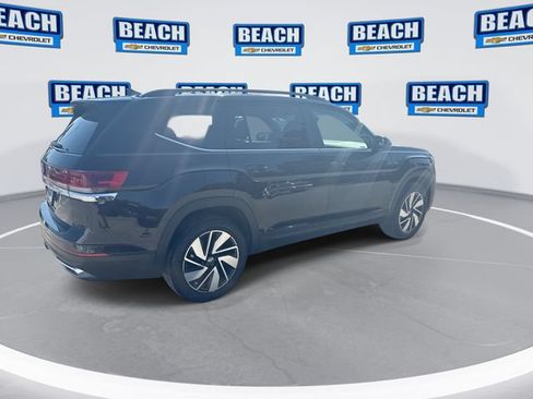 Used 2025 Volkswagen Atlas SE FWD image 8