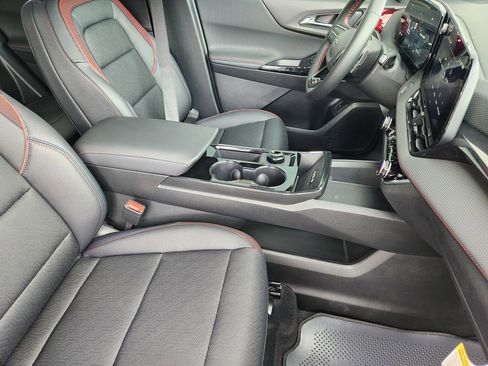 New 2026 Chevrolet Equinox RS w/ Safety and Technology Package image 10