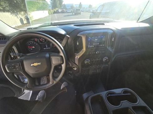Used 2024 Chevrolet Silverado 2500 W/T w/ WT Convenience Package image 7