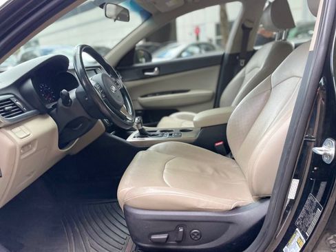 Used 2017 Kia Optima EX FWD image 17