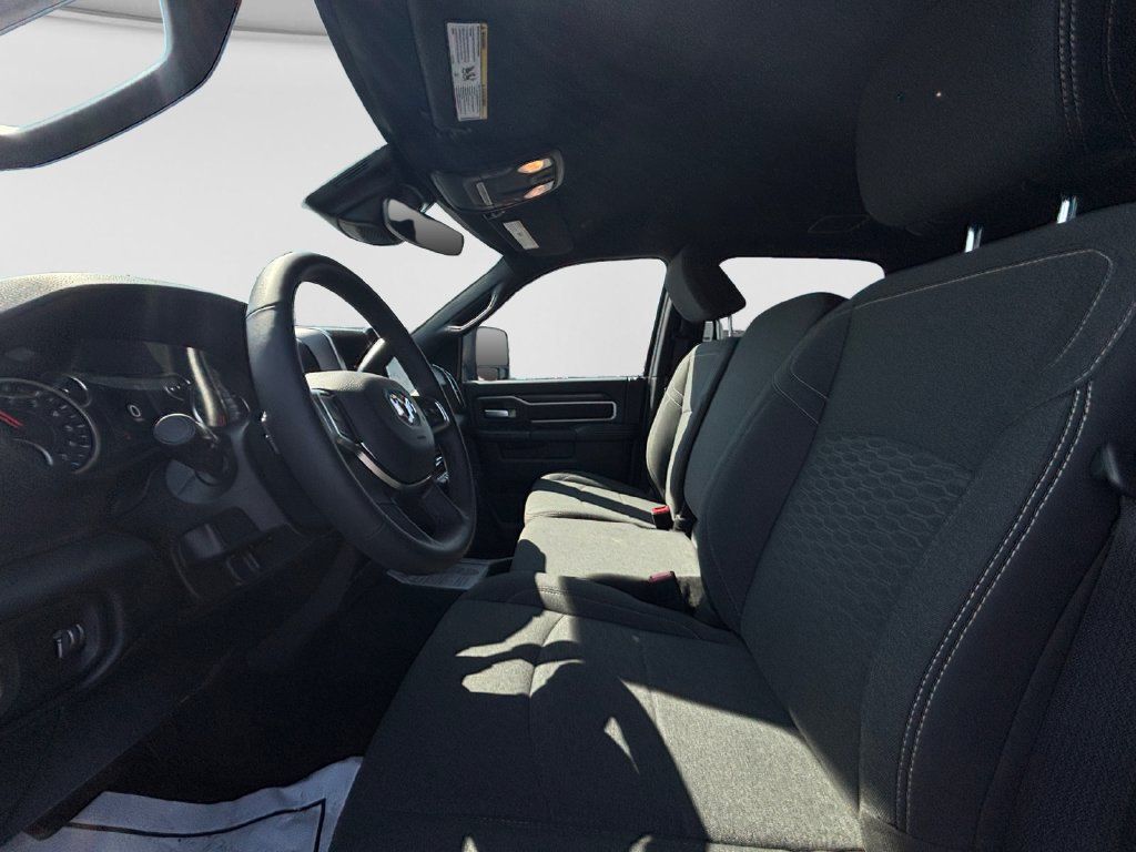 Used 2026 RAM 2500 Big Horn AWD/4WD image 30