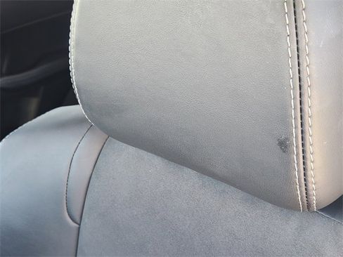 Used 2024 Mitsubishi Outlander SE image 16