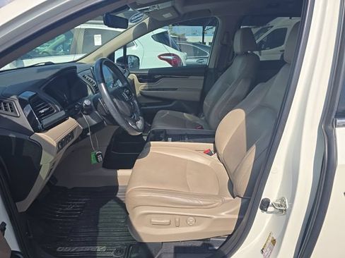 Used 2018 Honda Odyssey Elite image 10