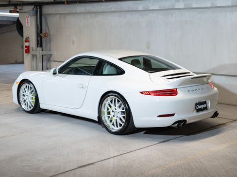 Used 2013 Porsche 911 Carrera S RWD image 3