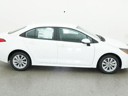 New 2026 Toyota Corolla LE image 11