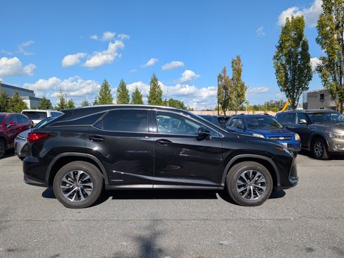 Used 2020 Lexus RX 450h AWD w/ Premium Package image 2