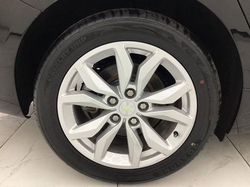 Used 2019 Chevrolet Impala LT FWD image 45