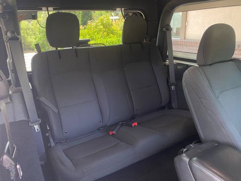 Used 2021 Jeep Wrangler Sport AWD/4WD image 34