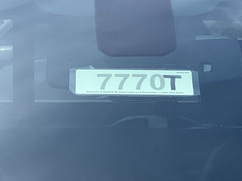 Used 2018 Chevrolet Colorado ZR2 image 33