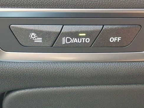 Used 2026 BMW X7 xDrive40i w/ M Sport Package image 20