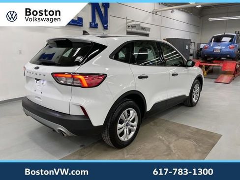Used 2021 Ford Escape S image 4
