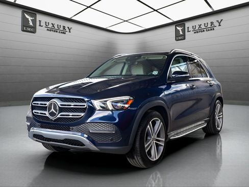 Used 2022 Mercedes-Benz GLE 350 4MATIC image 4