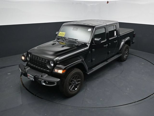 Used 2024 Jeep Gladiator Sport AWD/4WD image 53