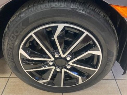 Used 2019 Honda Civic LX image 24