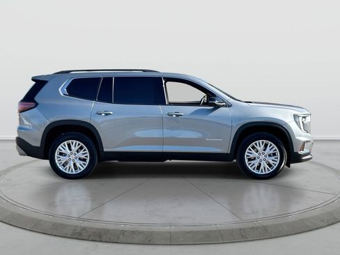 Used 2024 GMC Acadia Elevation FWD image 9