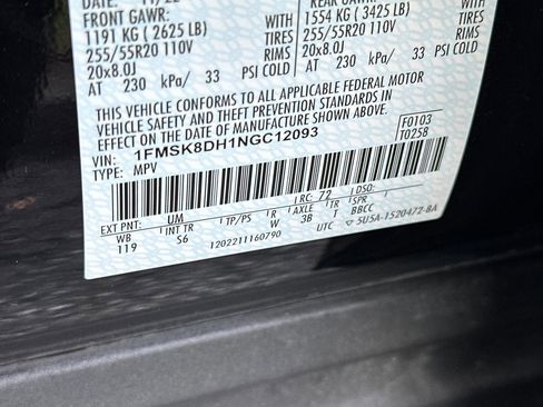 Used 2022 Ford Explorer XLT w/ Equipment Group 202A image 29