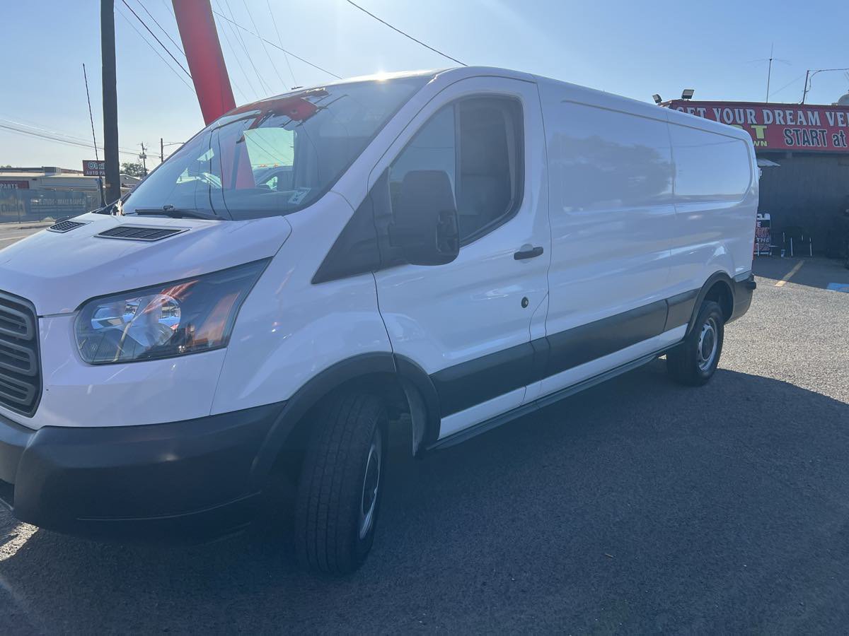 Used 2016 Ford Transit 350 148 Low Roof RWD image 3