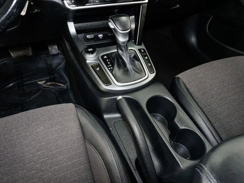 Used 2021 Kia Seltos S image 22