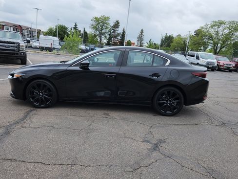 Used 2024 MAZDA MAZDA3 s FWD image 5