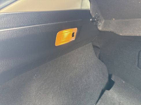 Used 2015 MAZDA MAZDA3 i Touring image 36