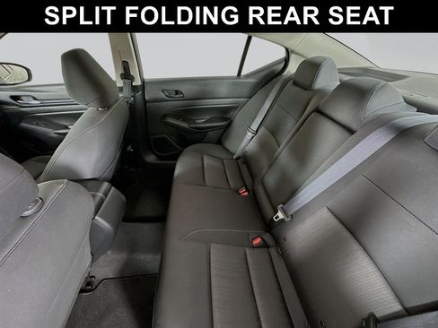 Used 2024 Nissan Altima 2.5 SV image 20